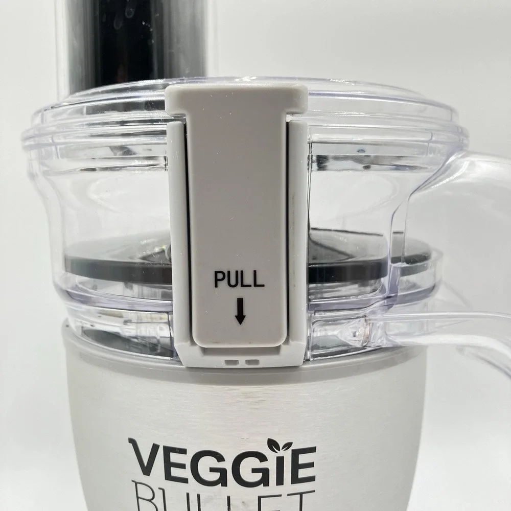 Magic Bullet Veggie Bullet VB102 Spiralizer Food Processor Slicing Shredding